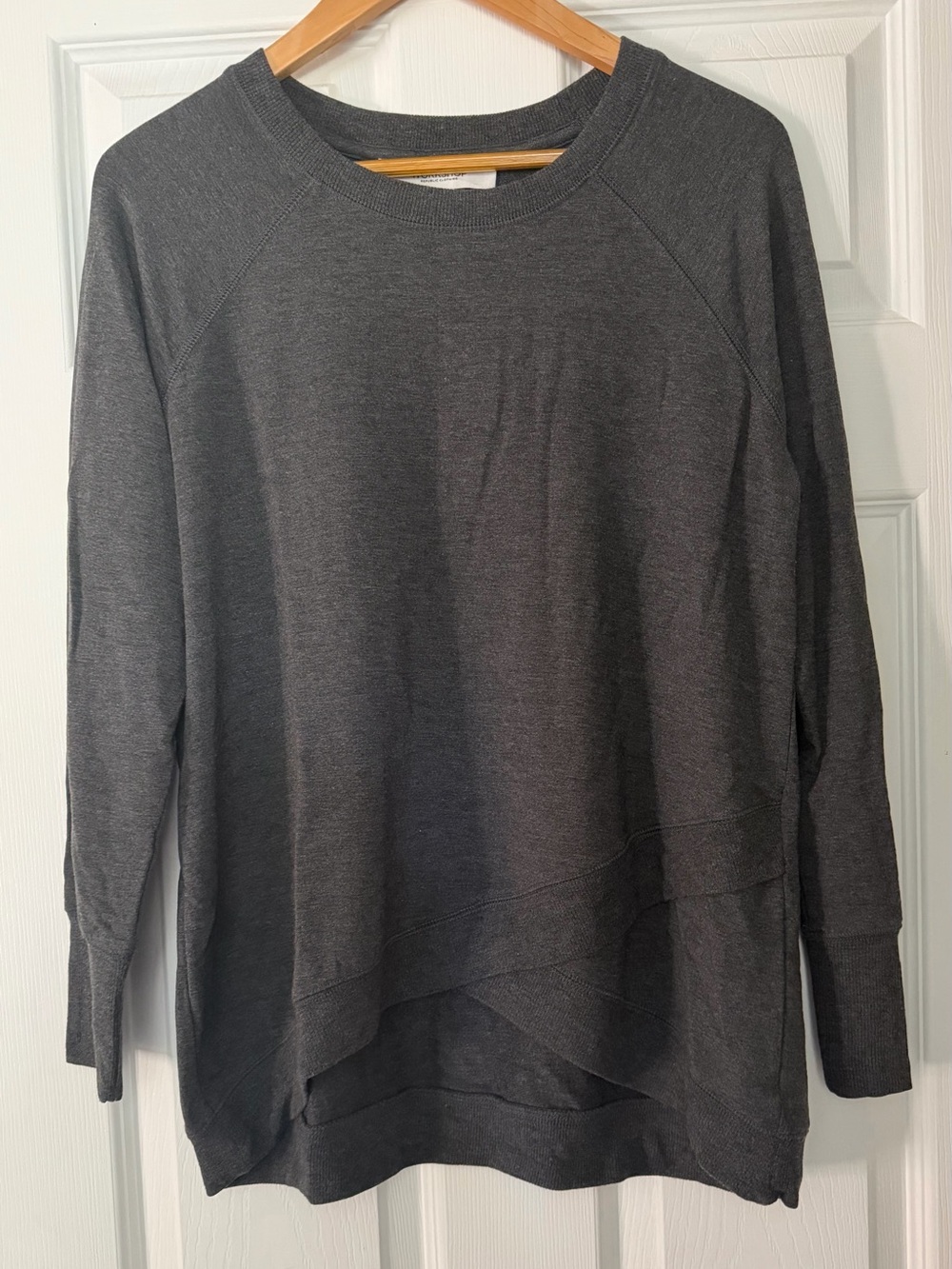 Workshop Republic Clothing Charcoal Crewneck Sweater Women's Large